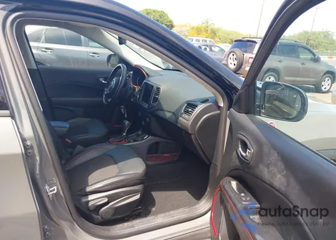 2021 Jeep Compass Trailhawk 4X4 from USA, damaged, VIN 3C4NJDDB0MT503204